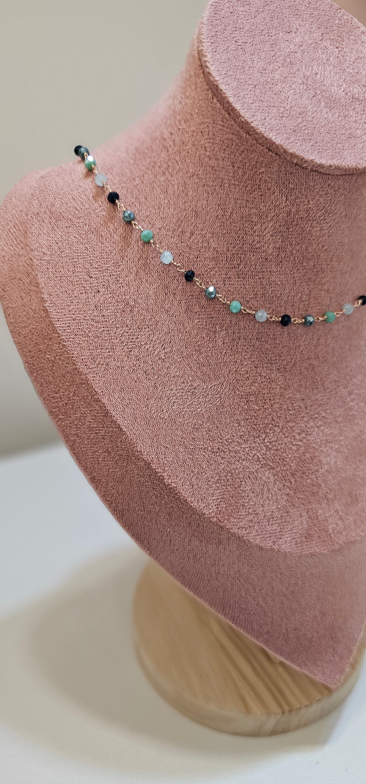 Collana pietre di agata azzurro chiaro,verde acqua,blue london,blu notte